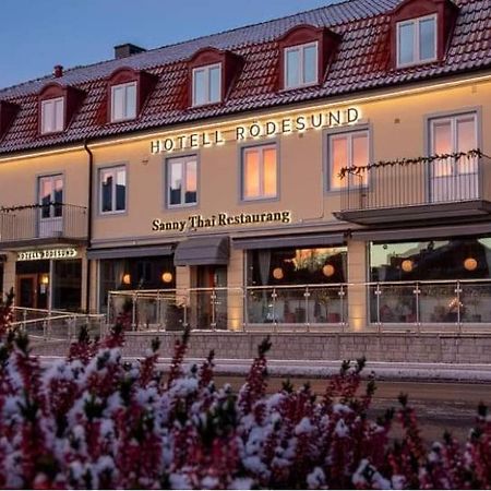 Hotell & Bistro Roedesund 칼스보르그 외부 사진
