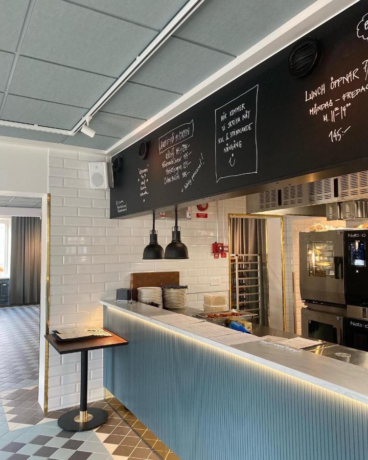 Hotell & Bistro Roedesund 칼스보르그 외부 사진